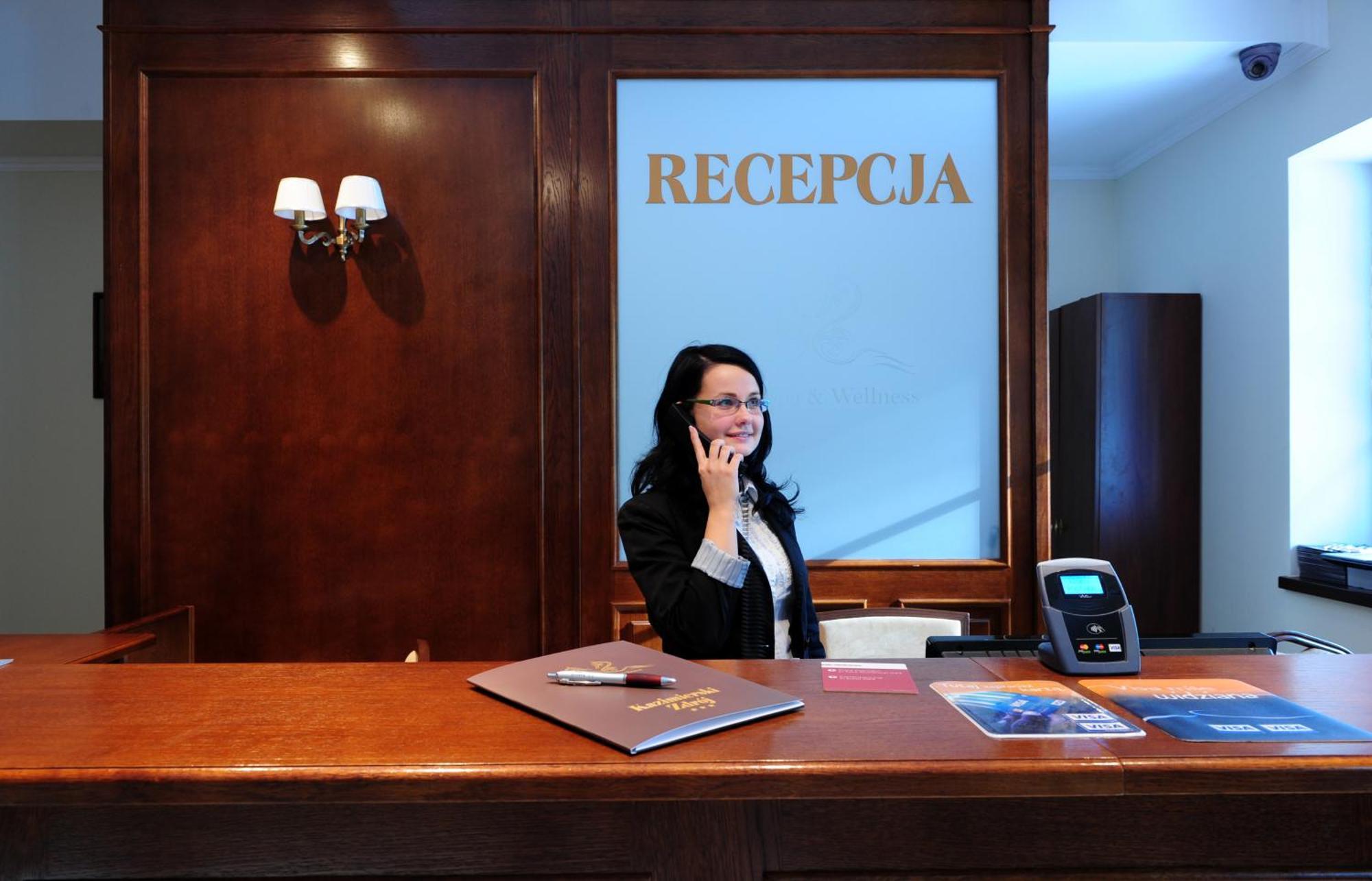 Hotel Kazimierski Zdroj Яновец Экстерьер фото